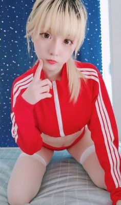 善良的妈妈贪图父亲的女人_1080电影完整版在线观看