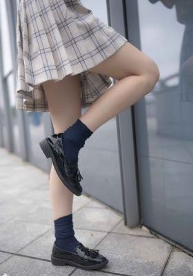 三年片高清在线观看八戒_高清免费在线播放